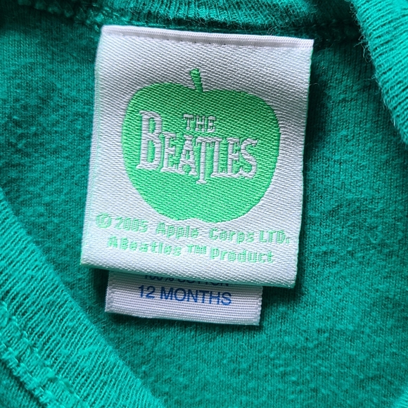 The Beatles green short sleeved onesie/bodysuit - Picture 2 of 3